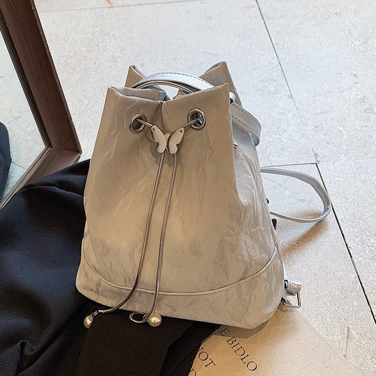 Damen Beuteltasche mit dekorativem Schmetterlingsverschluss Nord Taschen