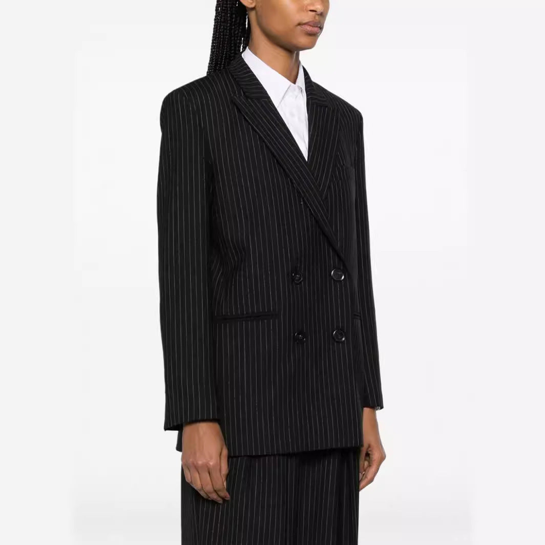 Damen Zweiteiliger Nadelstreifen-Anzug mit oversized Doppelreiher und weiten Bundfaltenhosen Nord Taschen