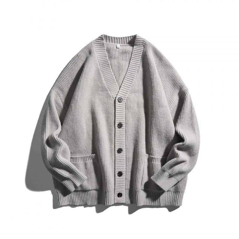 Unisex Oversize-Feinstrick-Cardigan mit V-Ausschnitt, Knopfleiste und aufgesetzten Taschen Nord Taschen