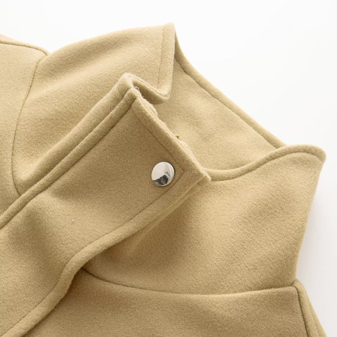 Damen Kurzjacke mit Tunnelzug, hohem Stehkragen und aufgesetzten Pattentaschen Nord Taschen