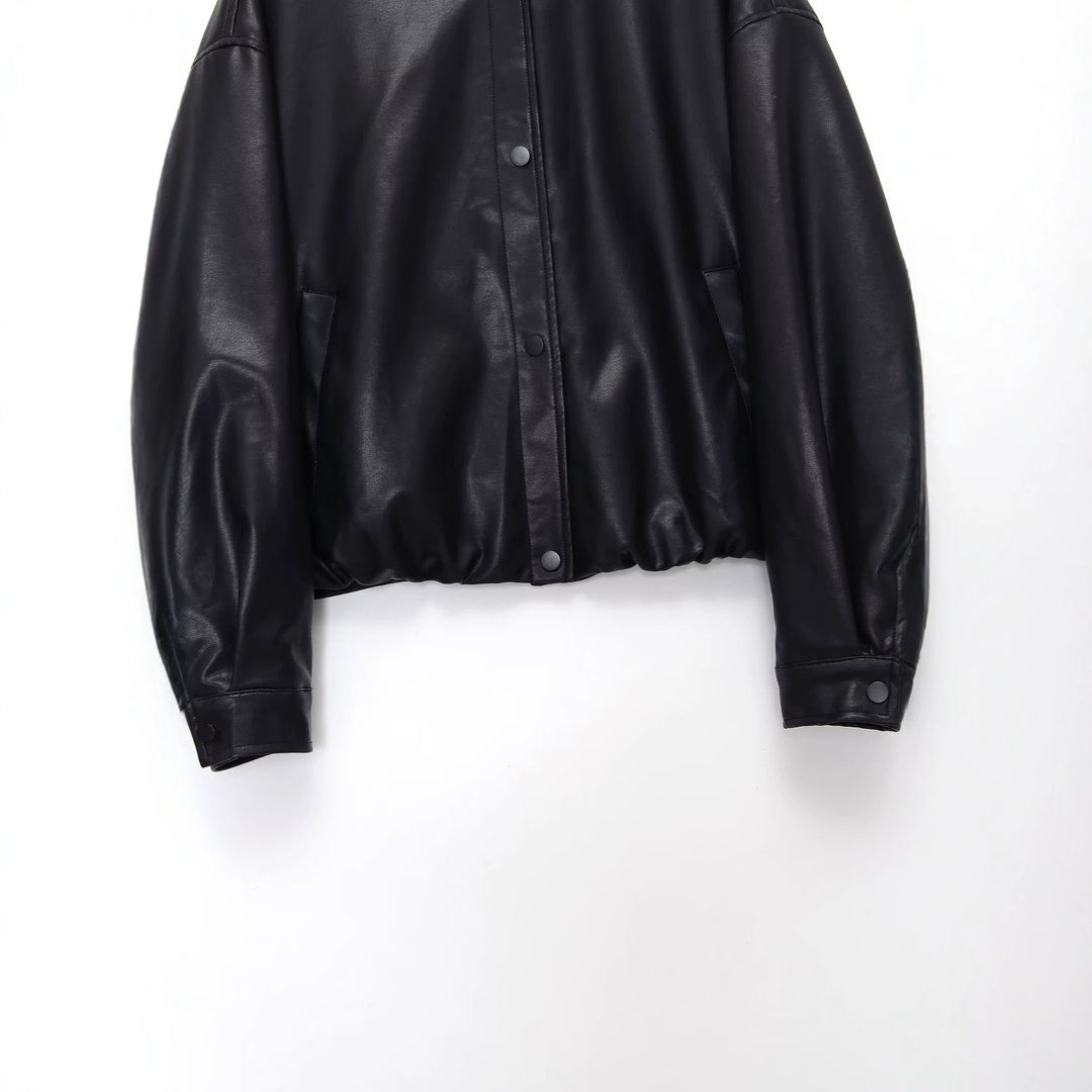 Damen Kurz geschnittener Oversize‑Bomber im Bikerstil aus veganer Lederoptik mit Stehkragen Nord Taschen