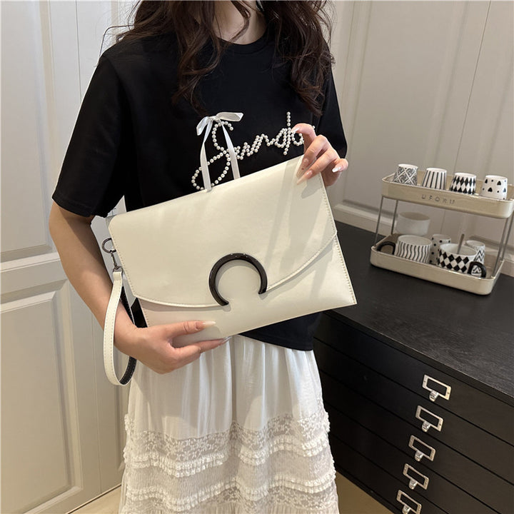 Damen elegante Clutch-Tasche mit künstlerischem Metallverschluss Nord Taschen