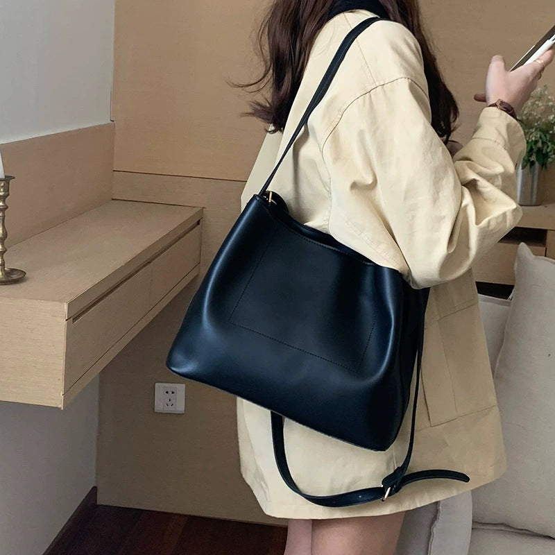 Damen Tote-Tasche mit elegantem minimalistischen Design und großzügigem Stauraum Nord Taschen
