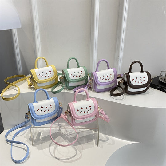 Damen Mini-Handtasche mit verspieltem Kirschmotiv Nord Taschen