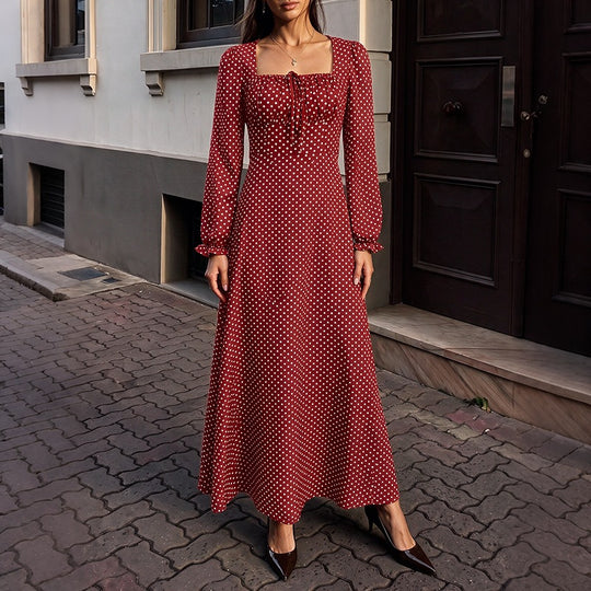 Damen Retro-Maxikleid mit quadratischem Ausschnitt, geraffter Brustpartie und langen Ärmeln Nord Taschen