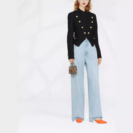Damen Taillierter Kurzer Military‑Blazer mit Zierknöpfen und Stehkragen Nord Taschen