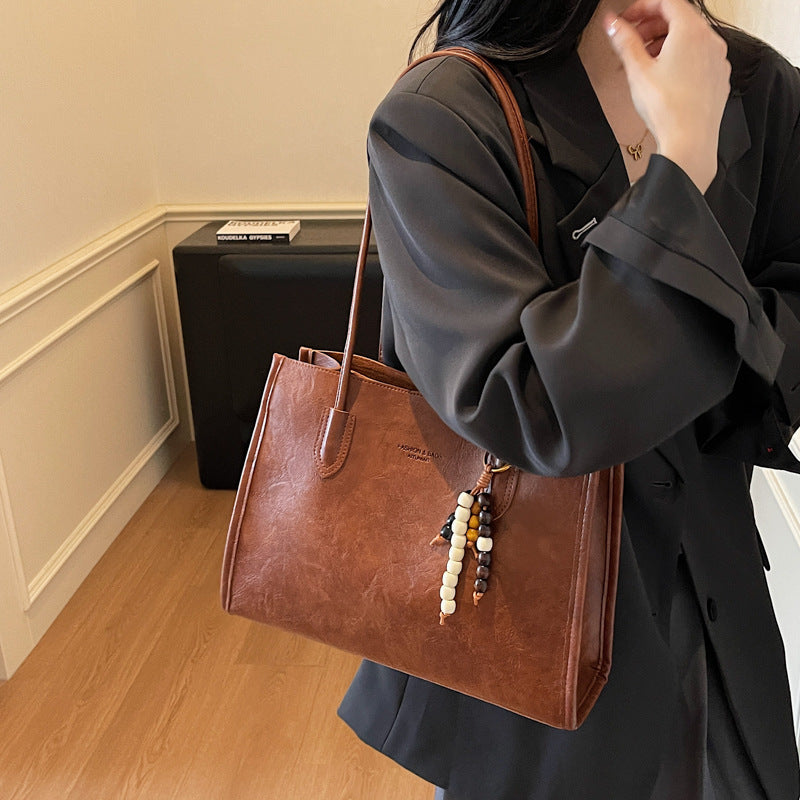 Damen Sportliche Shopper-Tasche mit charmantem Anhänger Nord Taschen