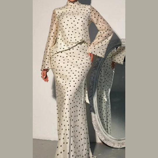 Damen Maxikleid mit taillenbetonter Meerjungfrauen-Silhouette und Tupfenprint Nord Taschen