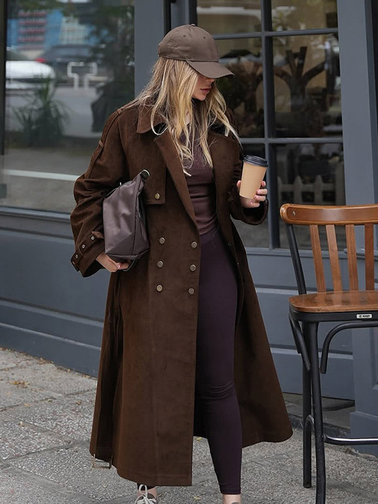 Damen Maxilanger Trenchcoat aus Veloursoptik mit doppelreihiger Knopfleiste und oversized Schnitt Nord Taschen