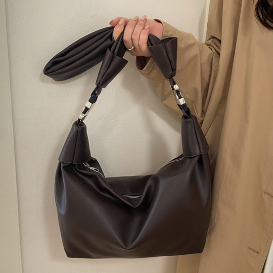 Damen Hobo-Tasche aus hochwertigem Kunstleder mit elastischem Tragegriff Nord Taschen