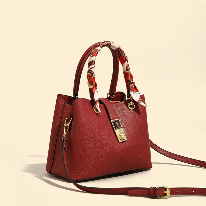 Damen Handtasche mit verspieltem Halstuch-Detail und elegantem Leder Nord Taschen