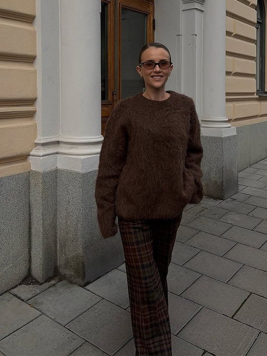 Damen Kuscheliger Mohair‑Optik Pullover mit Rundhalsausschnitt und legerer Silhouette Nord Taschen