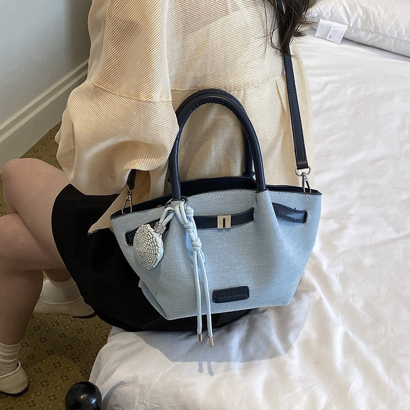 Damen stilvolle Handtasche mit dekorativen Details Nord Taschen