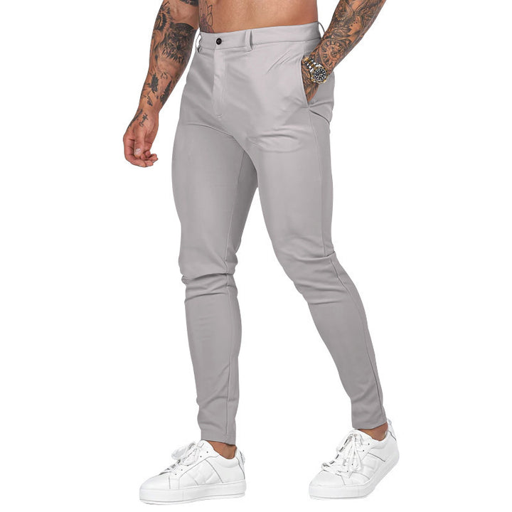 Herren Slim-Fit Stretch-Chino mit schmal zulaufendem Bein und dezenten Eingrifftaschen Nord Taschen