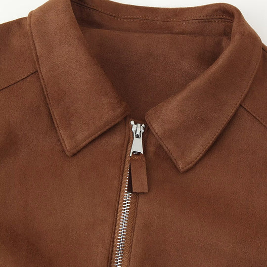 Damen Kurzgeschnittene Veloursoptik-Jacke mit zentralem Reißverschluss und Hemdkragen Nord Taschen
