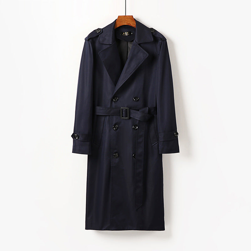 Herren Doppelreihiger Trenchcoat mit Schulterklappen, langer Silhouette und klassischem Revers Nord Taschen