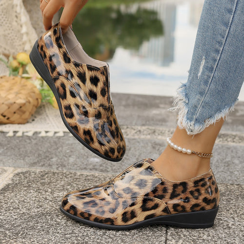 Damen Elegante Lack-Slip-On Loafer mit gepolstertem Komfortfußbett Nord Taschen
