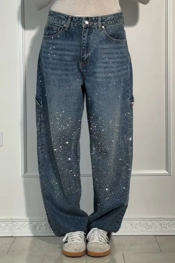Damen High-Waist Jeans im weiten Cargo-Schnitt mit funkelndem Strassbesatz Nord Taschen
