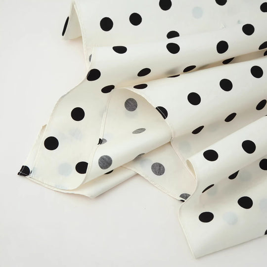 Damen Stufenrock aus leichter Viskose mit Tupfenprint und asymmetrischem Zipfelsaum Nord Taschen