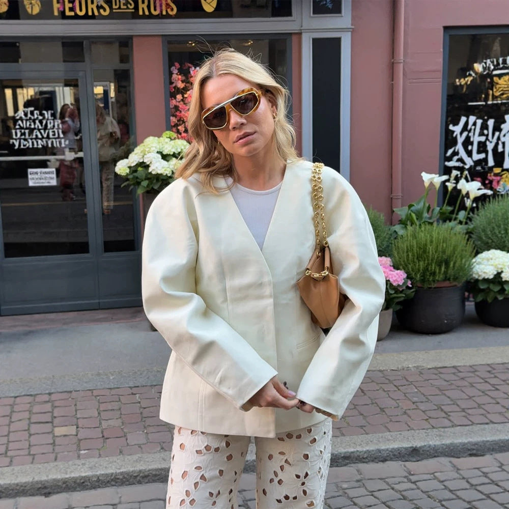 Damen Oversize-Blazer mit markanter Schulter und offener V‑Front Nord Taschen