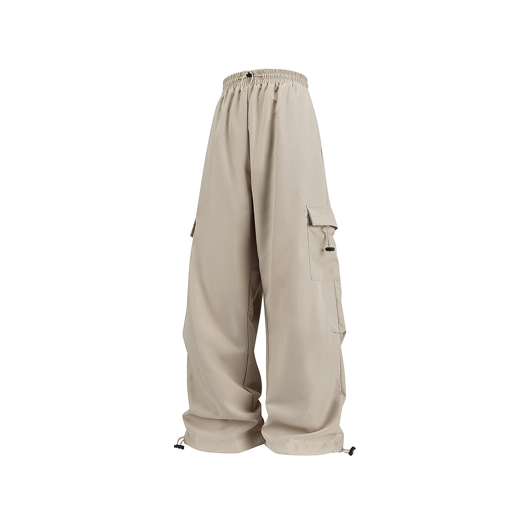 Herren Weite technische Cargo‑Hose mit Tunnelzugbund, Mehrfachtaschen und Kordelzugabschluss Nord Taschen