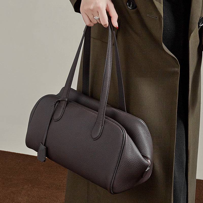 Damen Hobo-Tasche aus weichem, strukturiertem Leder mit abnehmbarem Kosmetiktäschchen Nord Taschen