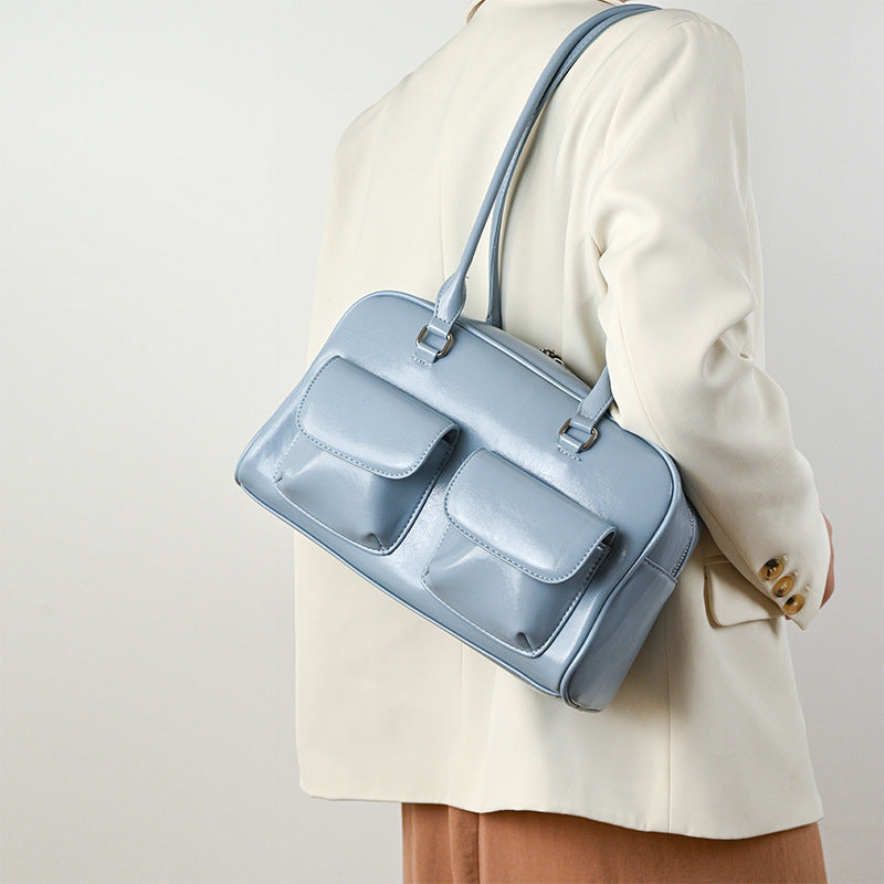 Damen Handtasche mit zwei praktischen Außentaschen Nord Taschen