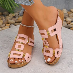 Damen Sandalen mit modischen Zierelementen und bequemem Fußbett