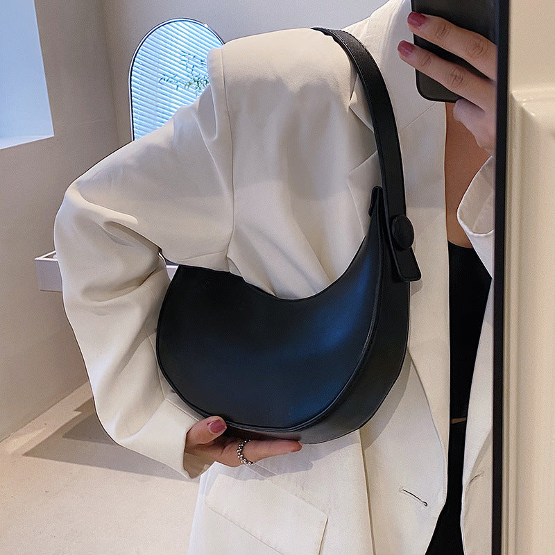 Damen Designertasche mit versetztem Schnitt Nord Taschen