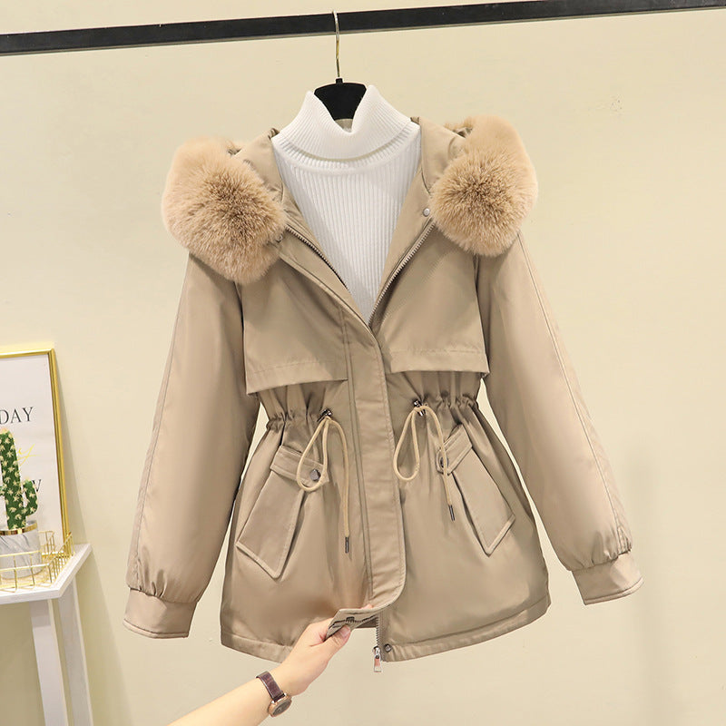 Damen nan taillierter Kurzparka mit Kordelzugtaillierung, Kapuze und großen Pattentaschen Nord Taschen