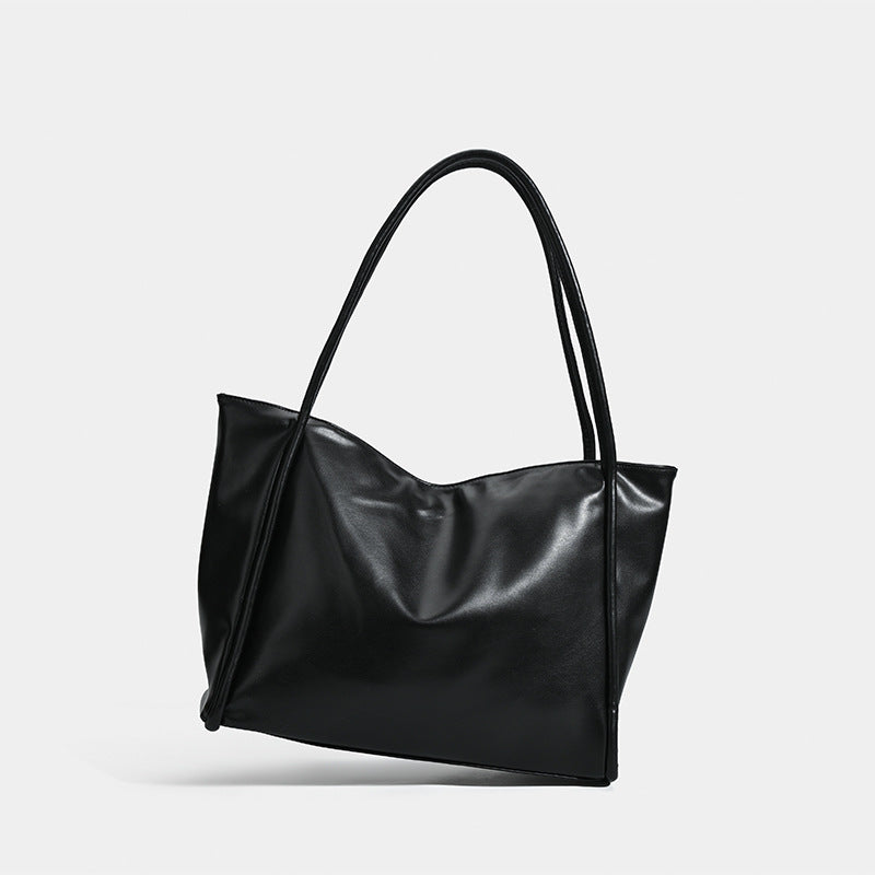 Damen Beuteltasche aus hochwertigem Kunstleder mit elegantem Faltendesign Nord Taschen