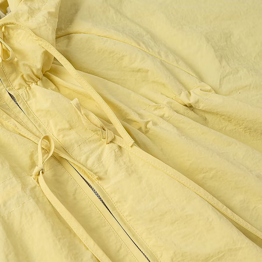 Damen Leichte Kapuzen-Windjacke mit Tunnelzug, Cropped-Schnitt und elastischen Bündchen Nord Taschen