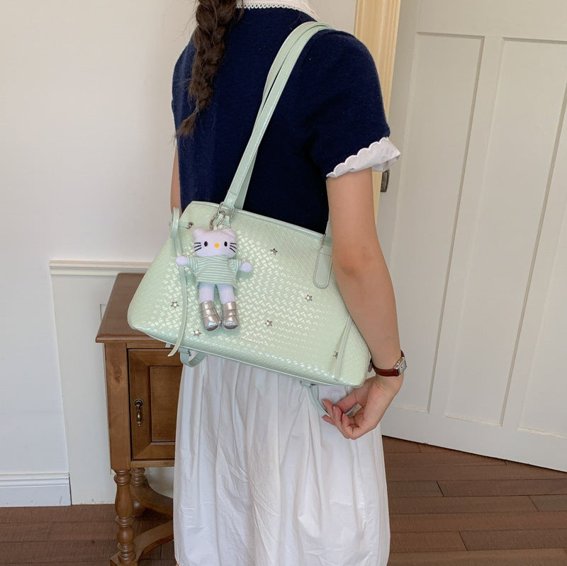 Damen Designer Handtasche mit verspieltem Anhänger und strukturiertem Obermaterial Nord Taschen