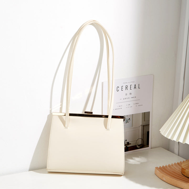 Damen elegante Schultertasche mit modernem Klappenverschluss und strapazierfähigem Kunstleder Nord Taschen
