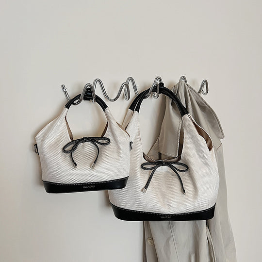 Damen Hobo-Tasche mit geflochtenem Design und Lederakzenten Nord Taschen