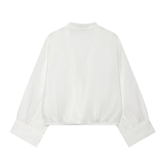 Damen Cropped-Bluse im Tai-Chi-Stil mit Stehkragen, Knotenverschlüssen und Ballonärmeln Nord Taschen