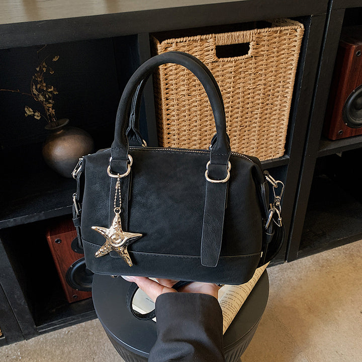 Damen modische Handtasche mit verspieltem Sternenanhänger Nord Taschen
