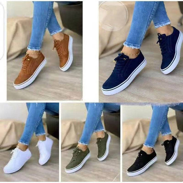 Damen Sneaker im eleganten Design mit klassischer Brogue-Detailierung