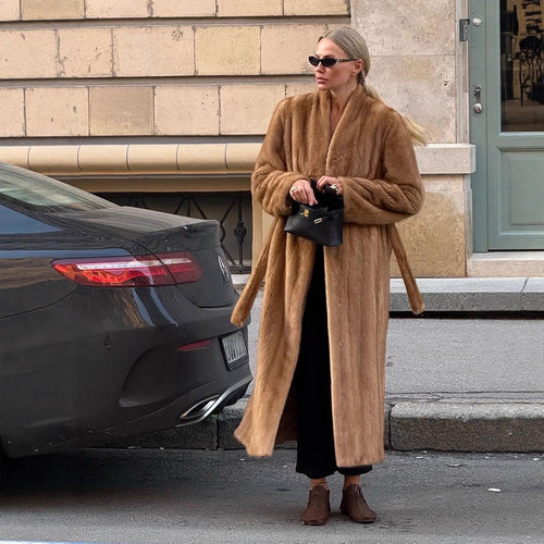 Damen Luxuriöser langer Pelzmantel mit Schalkragen und kaschierendem Oversize-Schnitt Nord Taschen