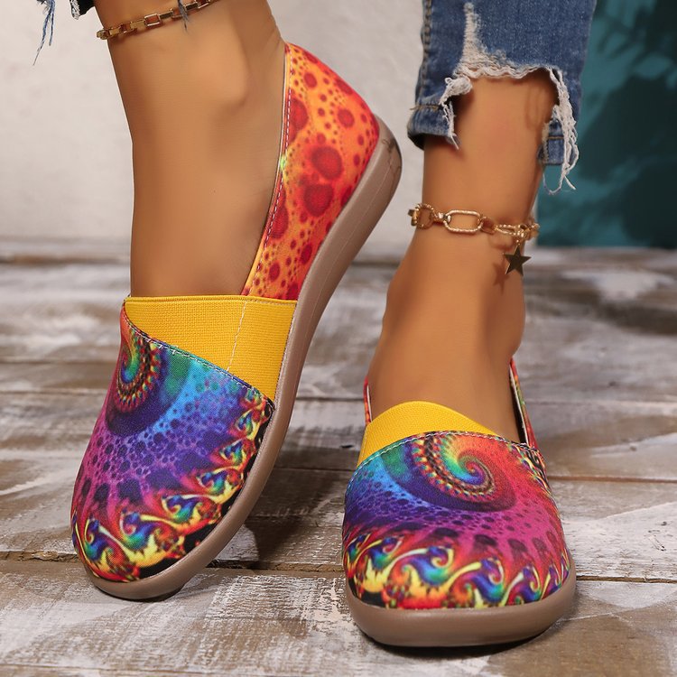Damen Bequeme Slip-on Ballerinas mit buntem Druckdesign und elastischem Abschluss Nord Taschen