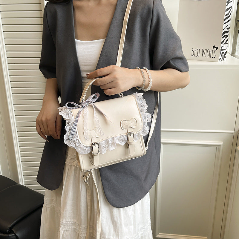 Damen stilvolle Rucksacktasche mit verspieltem Spitzenrand Nord Taschen
