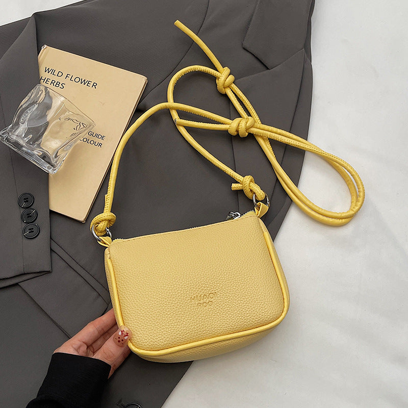Damen Mini Umhängetasche aus strukturiertem Kunstleder Nord Taschen