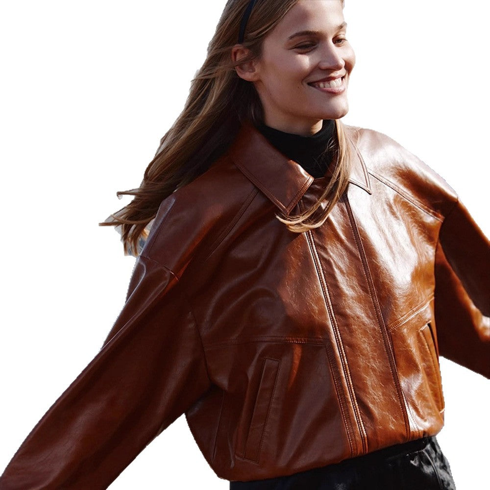 Damen Kurzblouson aus veganem Glattleder mit Boxy‑Silhouette und verdeckter Druckknopfleiste Nord Taschen