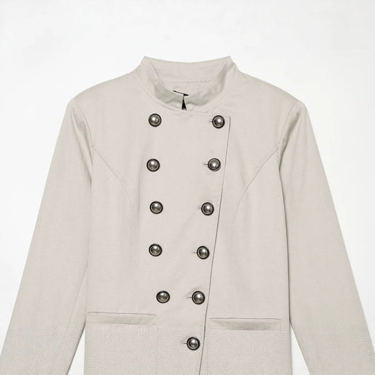 Damen Taillierter kurzblazer im Matrosen‑Military‑Stil mit Stehkragen und dekorativen Zierknöpfen Nord Taschen