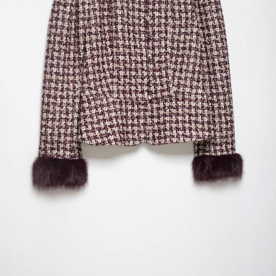 Damen Kurz geschnittene Bouclé‑Tweedjacke mit Stehkragen und Kunstfellmanschetten Nord Taschen