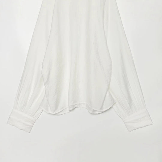 Damen Oversize-Bluse mit Ballonärmeln, Rundhalsausschnitt und weicher Viskosequalität Nord Taschen