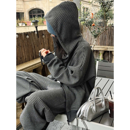 Damen Oversize Kapuzenjacke mit Reißverschluss und feinem Streifenmuster Nord Taschen