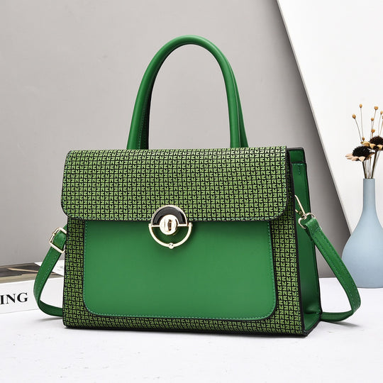 Damen elegante Handtasche mit strukturiertem Obermaterial und Goldakzenten Nord Taschen