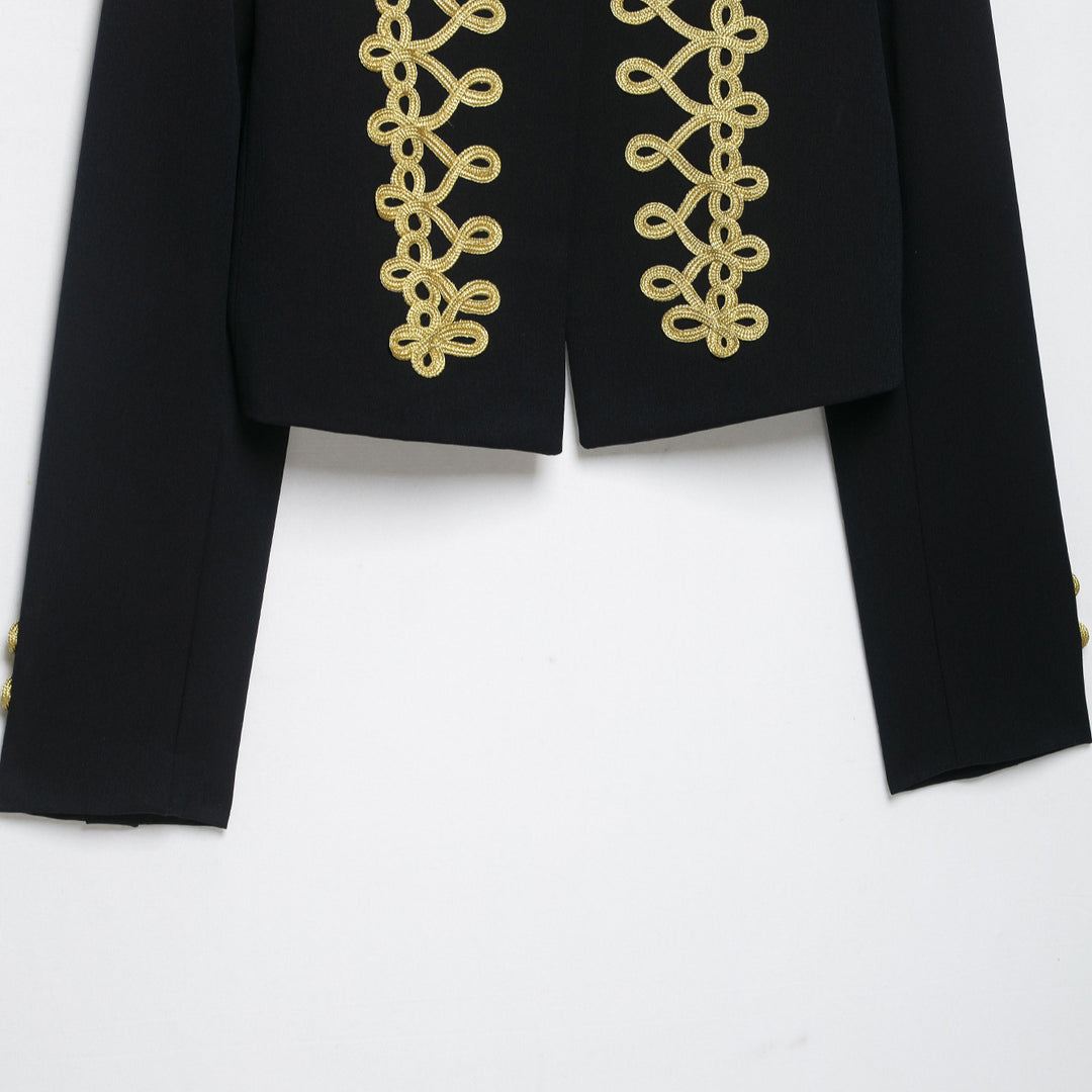 Damen Cropped Militärinspirierte Kurzjacke mit dekorativer Goldborte Nord Taschen
