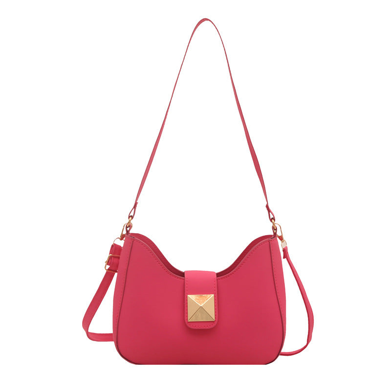 Damen Umhängetasche mit elegantem Verschluss und strukturiertem Design Nord Taschen